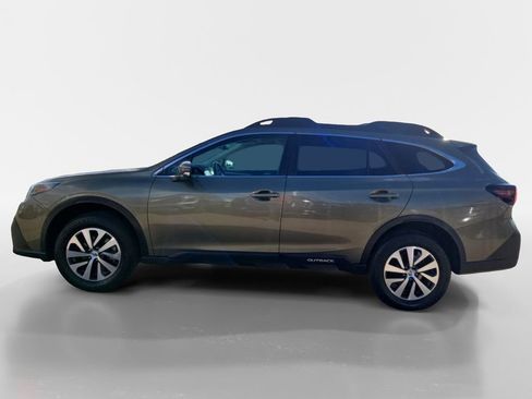 Used 2022 Subaru Outback Premium w/ Popular Package #1 image 2