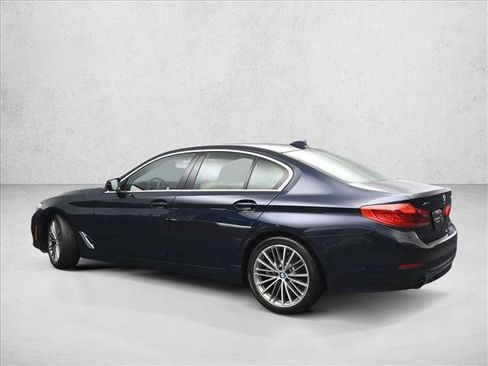 Used 2019 BMW 530i xDrive AWD/4WD image 6