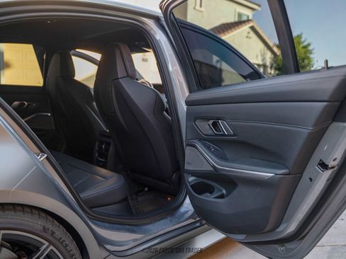 Used 2022 BMW M3 Competition w/ M Carbon Exterior Package image 54