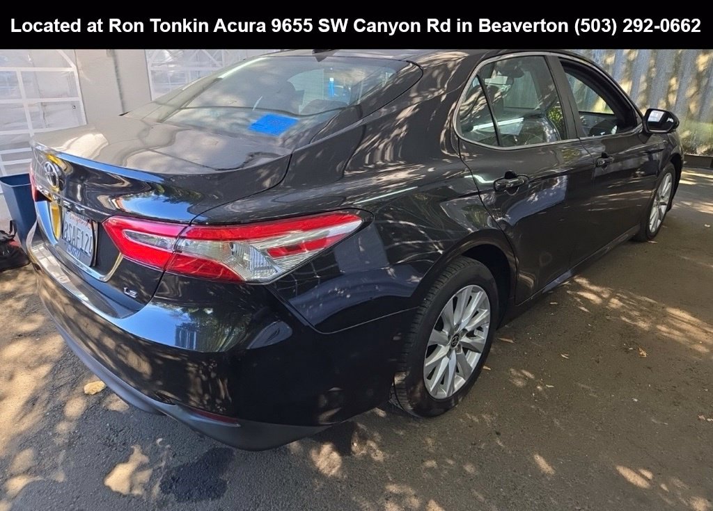 Used 2020 Toyota Camry LE FWD image 3