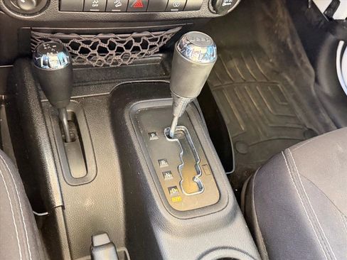 Used 2014 Jeep Wrangler Sahara w/ Connectivity Group image 23