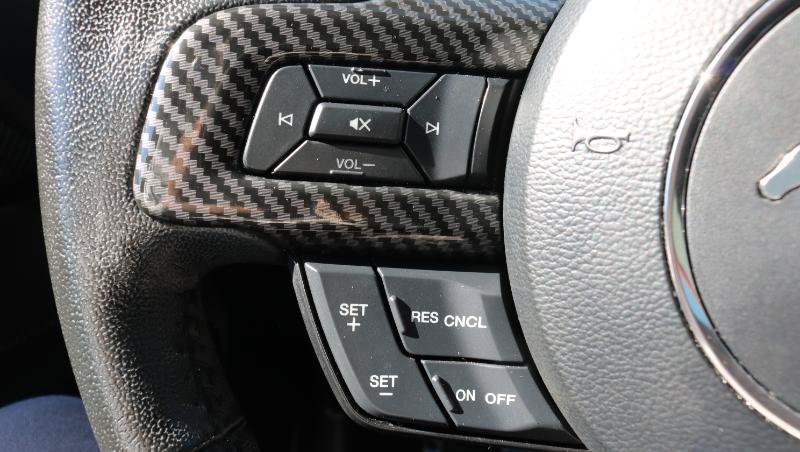 Used 2019 Ford Mustang Coupe RWD image 10