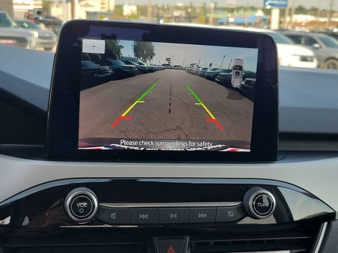 Used 2020 Ford Escape SEL FWD image 18