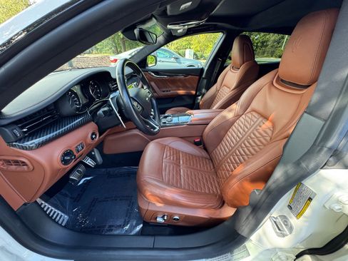Used 2021 Maserati Quattroporte S GranSport Q4 image 21