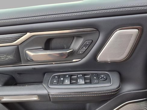 Used 2019 RAM 1500 Limited image 16