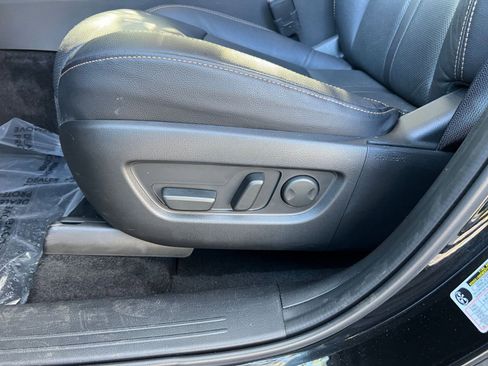 Used 2025 MAZDA CX-70 3.3 Turbo w/ Preferred Package image 24