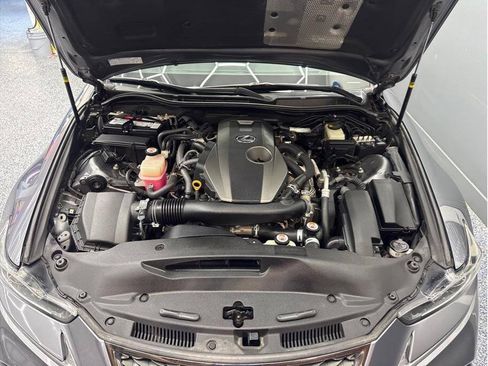 Used 2017 Lexus IS 200t F Sport w/ F Sport Package RWD image 23
