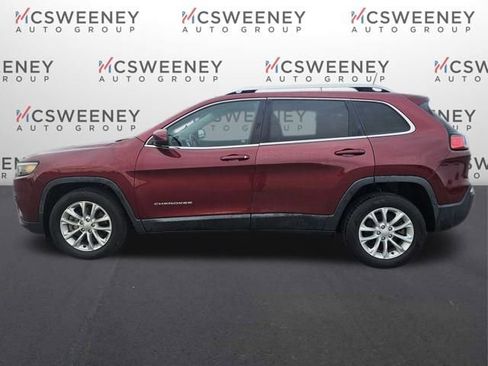 Used 2019 Jeep Cherokee Latitude w/ Popular Appearance Group image 2