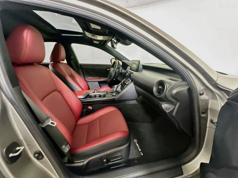 Used 2023 Lexus IS 300 w/ Comfort Package RWD image 31
