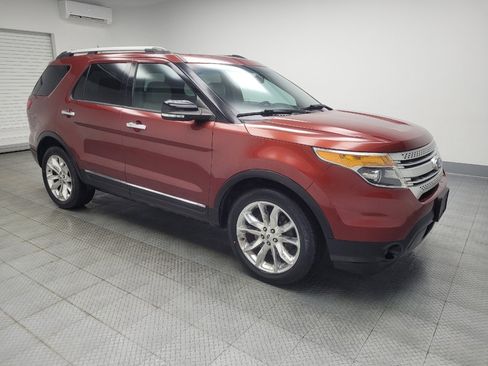 Used 2014 Ford Explorer XLT w/ Equipment Group 202A image 11