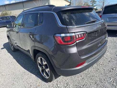 Used 2020 Jeep Compass Limited image 5