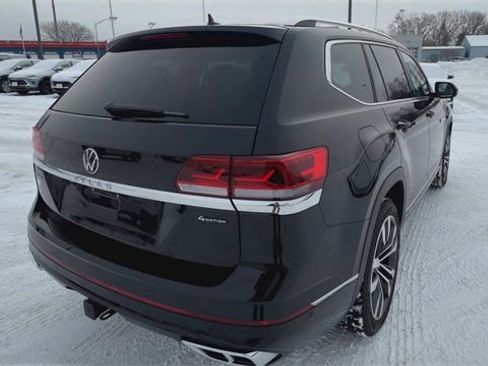 Used 2023 Volkswagen Atlas SEL Premium image 42