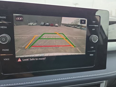 New 2026 Volkswagen Taos SEL AWD/4WD image 28