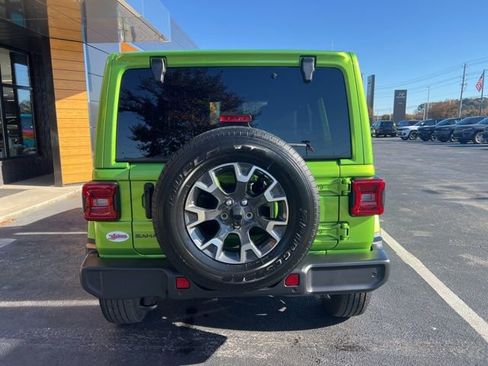 New 2026 Jeep Wrangler Unlimited Sahara image 23