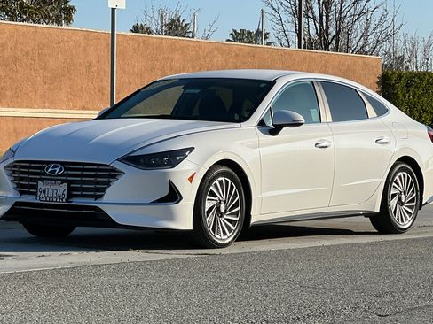 Used 2023 Hyundai Sonata SEL w/ Cargo Package image 8