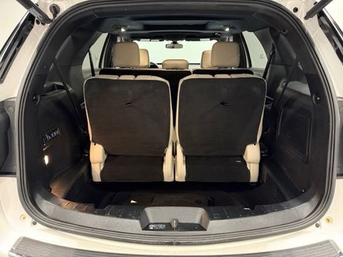 Used 2018 Ford Explorer Limited w/ Equipment Group 301A FWD image 36