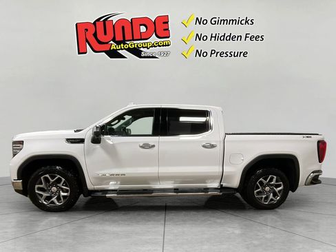 Used 2023 GMC Sierra 1500 SLT w/ SLT Premium Package image 2