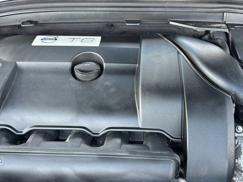 Used 2013 Volvo XC60 T6 AWD/4WD image 32