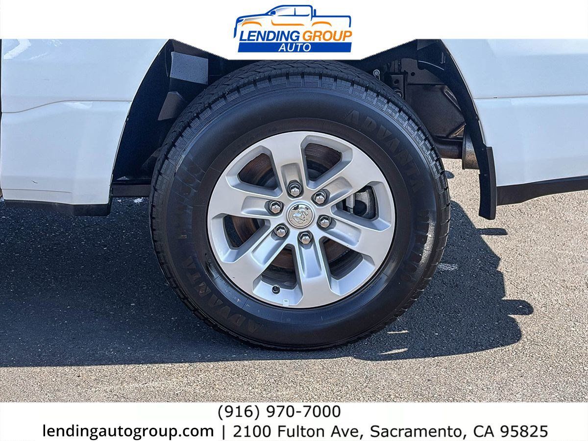 Used 2023 RAM 1500 Laramie AWD/4WD image 10