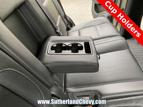 Used 2015 GMC Yukon SLT image 37