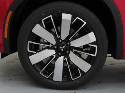 New 2026 Mitsubishi Outlander SEL image 27