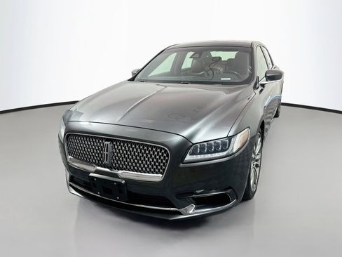 Used 2017 Lincoln Continental Reserve w/ Luxury Package AWD/4WD image 3