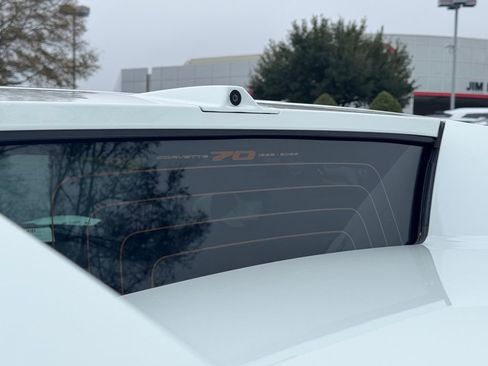 Used 2023 Chevrolet Corvette Stingray w/ Z51 Performance Package image 16