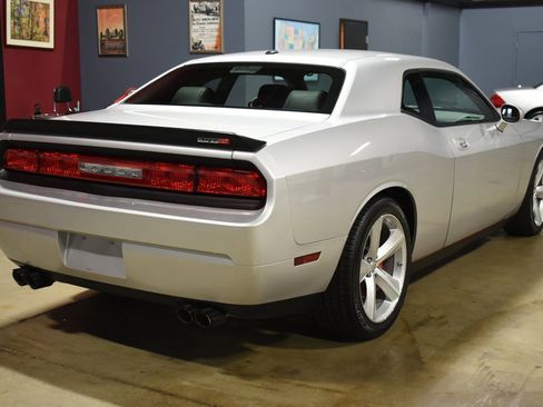 Used 2008 Dodge Challenger SRT8 image 10