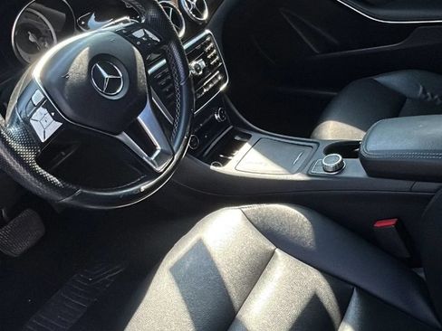 Used 2014 Mercedes-Benz CLA 250 4MATIC image 7