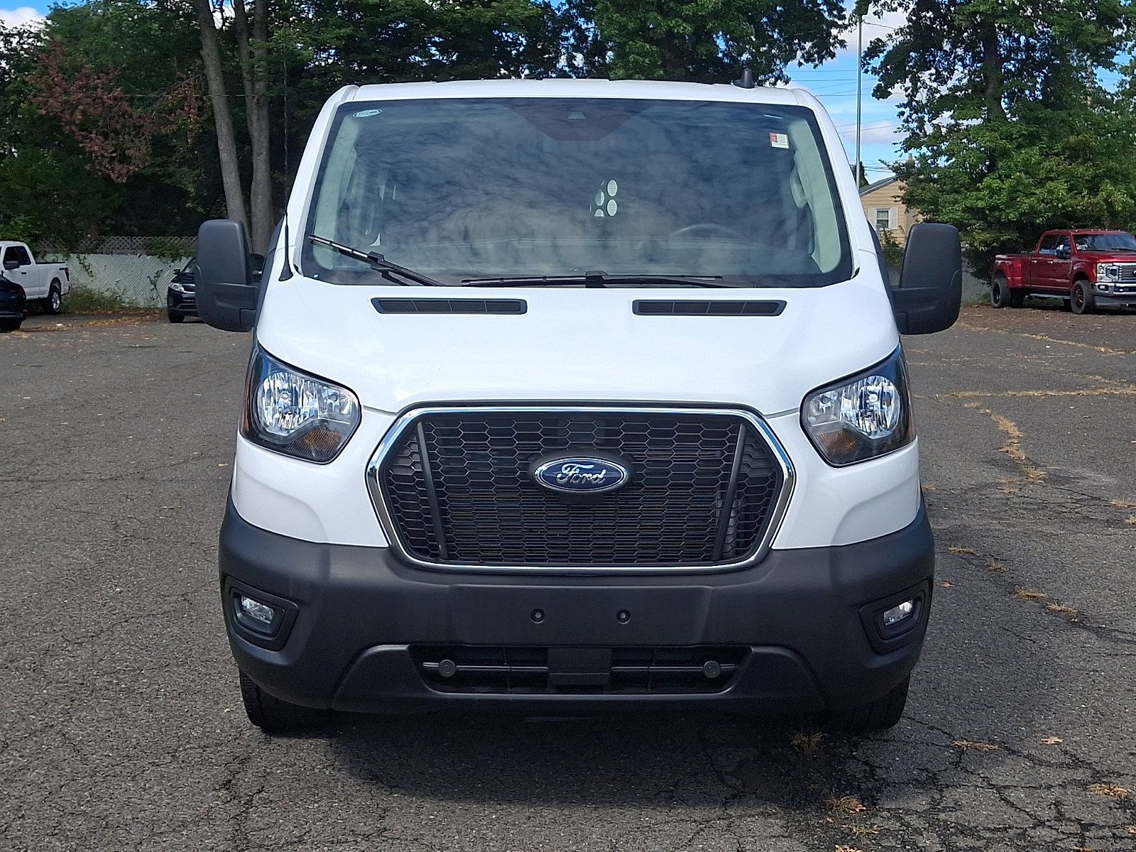 Used 2025 Ford Transit 250 Low Roof w/ Exterior Upgrade Package RWD image 2
