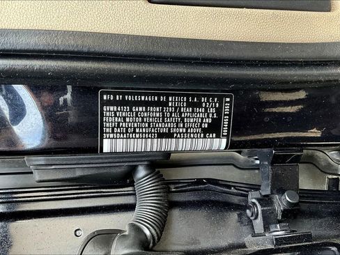 Used 2019 Volkswagen Beetle 2.0T SE image 18