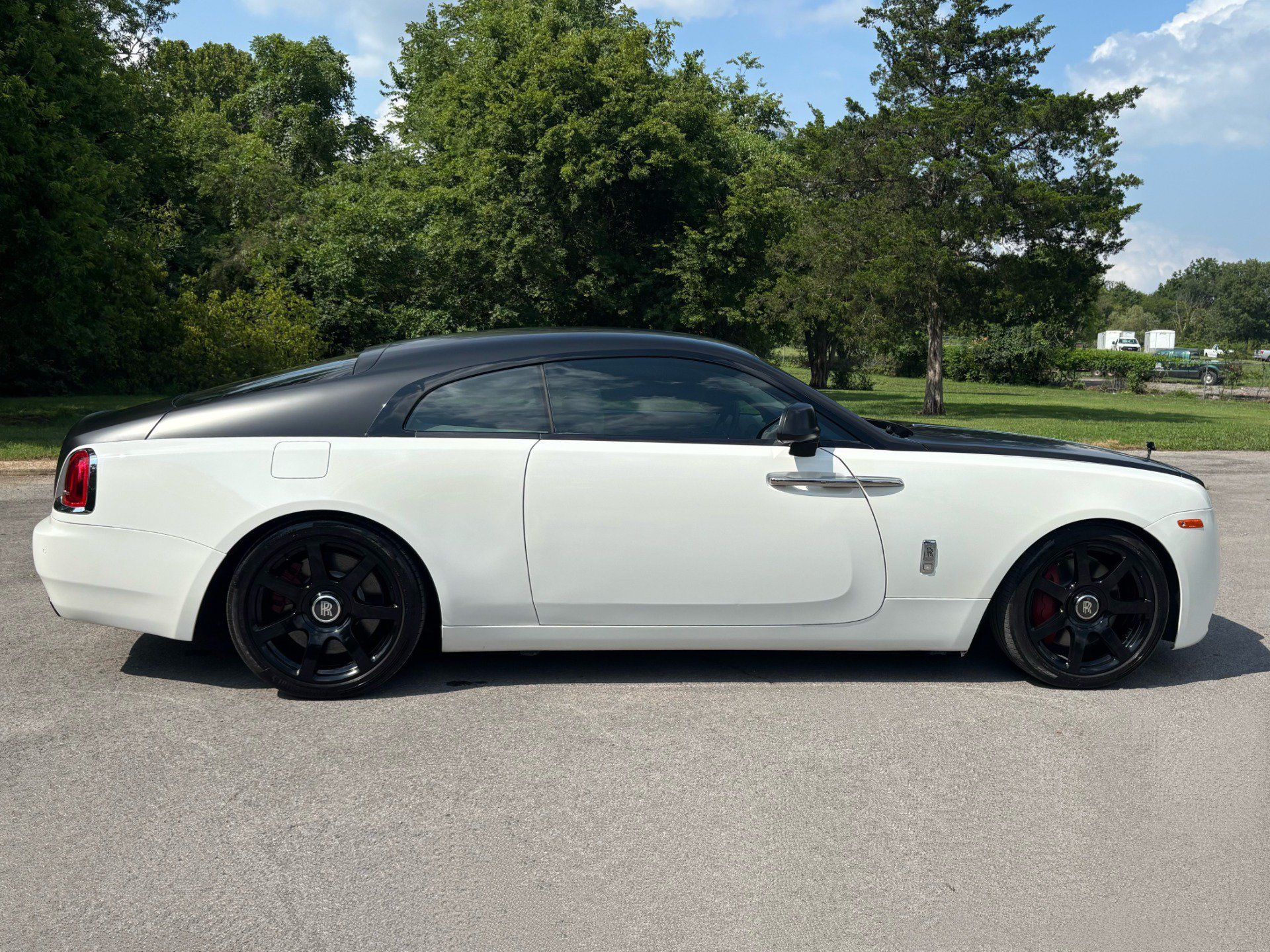 Used 2016 Rolls-Royce Wraith RWD image 8