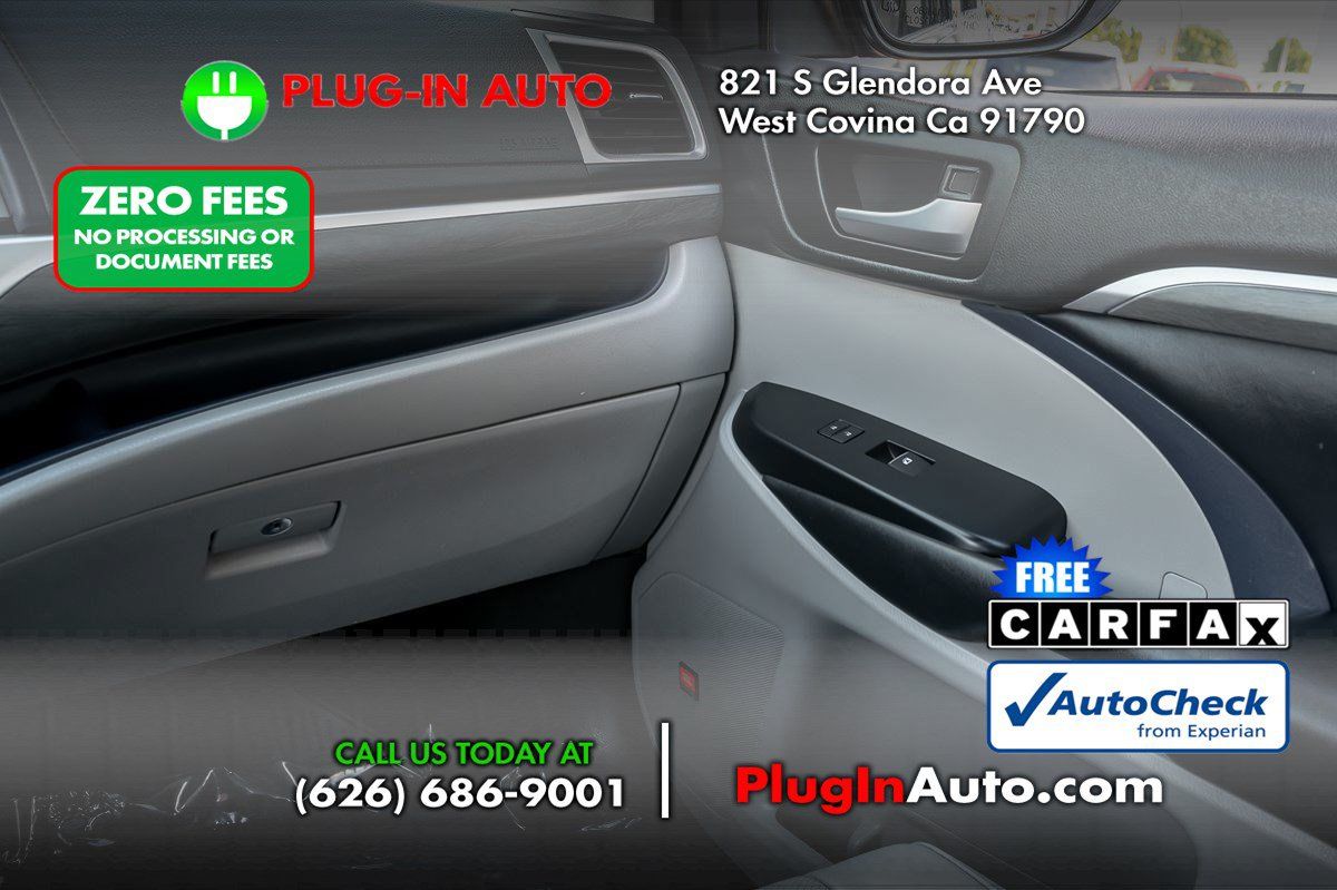 Used 2019 Toyota Highlander Limited AWD/4WD image 21