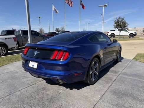 Used 2015 Ford Mustang Coupe w/ Equipment Group 051A image 7