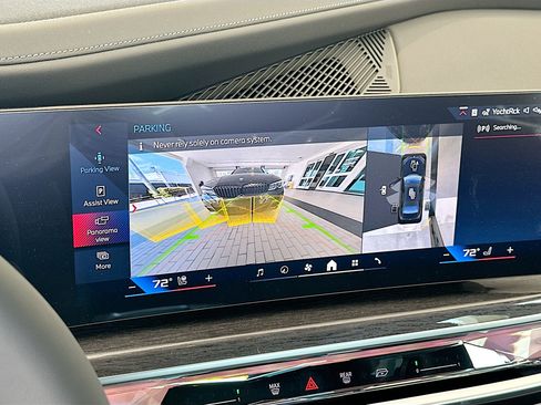 New 2026 BMW i7 M70 AWD/4WD image 14