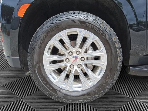 Used 2024 GMC Yukon SLT RWD image 14
