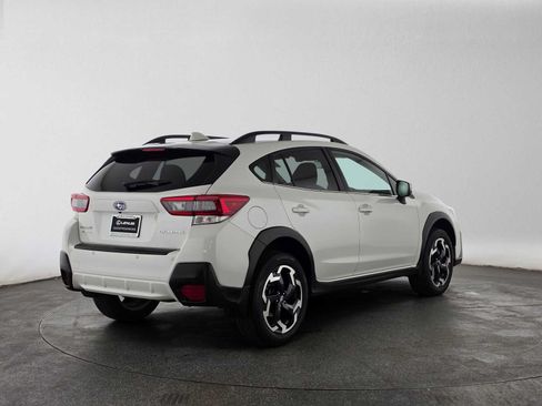 Used 2022 Subaru Crosstrek 2.5i Limited w/ Moonroof Package 2 AWD/4WD image 3