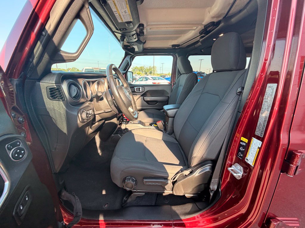 Used 2021 Jeep Wrangler Unlimited Sport AWD/4WD image 40