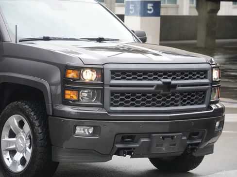 Used 2014 Chevrolet Silverado 1500 High Country w/ High Country Premium Package image 30