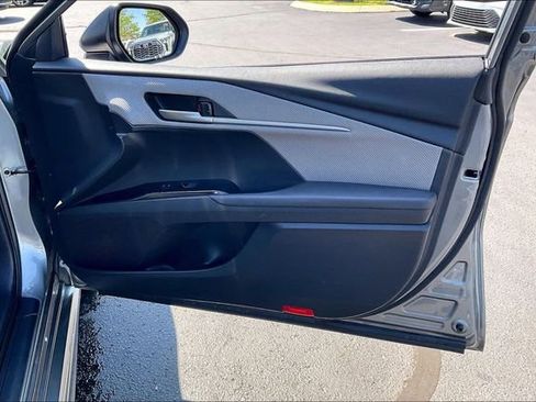 Used 2025 Toyota Camry SE FWD image 24