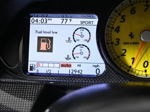 Used 2011 Ferrari 599 GTB Fiorano image 13