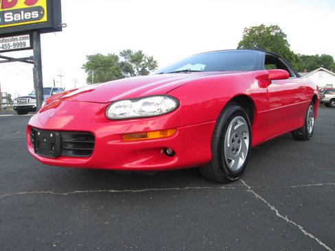 Used 2001 Chevrolet Camaro LT image 12