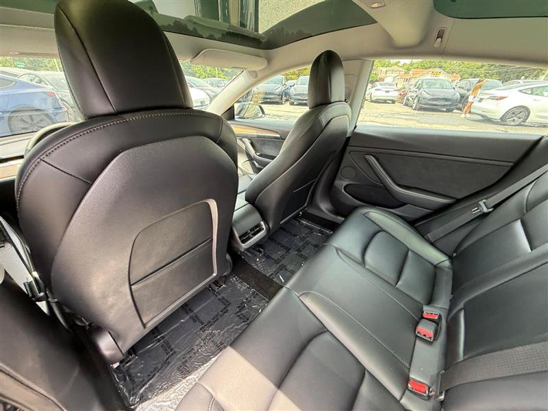 Used 2023 Tesla Model 3 Standard Range RWD image 11
