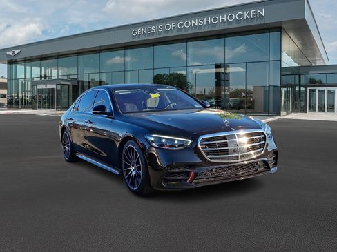 Used 2021 Mercedes-Benz S 580 4MATIC Sedan image 2