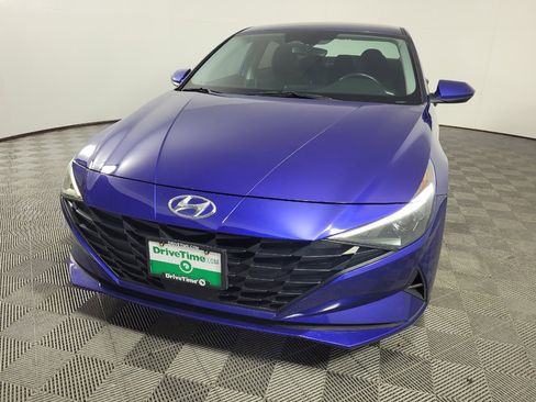 Used 2021 Hyundai Elantra SEL w/ Convenience Package FWD image 15