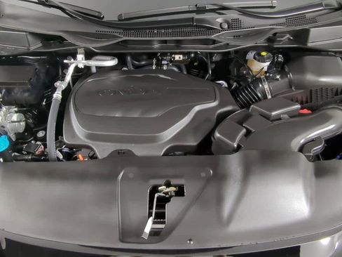 New 2026 Honda Odyssey Touring image 10
