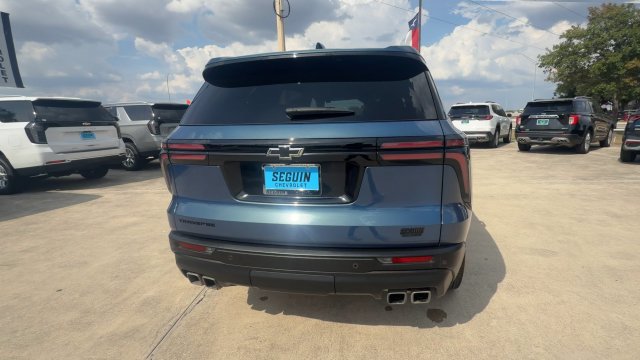 Certified 2024 Chevrolet Traverse LS w/ Midnight/Sport Edition FWD image 7