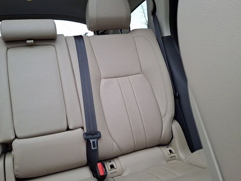 Used 2019 Land Rover Discovery Sport HSE image 20