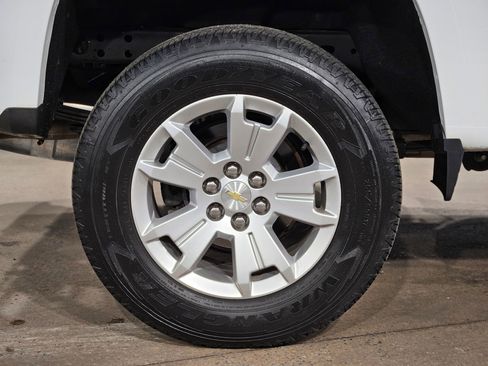 Used 2020 Chevrolet Colorado LT w/ Safety Package image 25