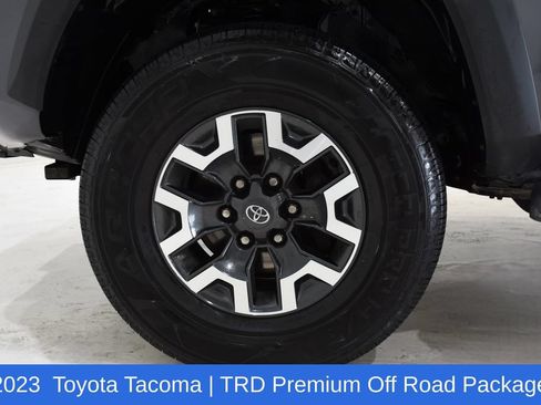 Used 2023 Toyota Tacoma TRD Off-Road w/ TRD Premium Off Road Package AWD/4WD image 7